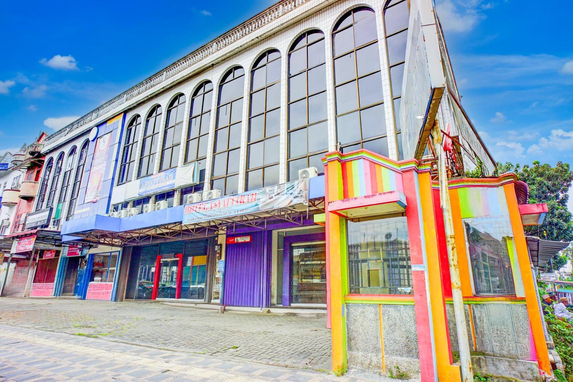 Hotel O Asyaffirah Near Masjid Raya Al Mashun Sm Raja Medan Exterior photo